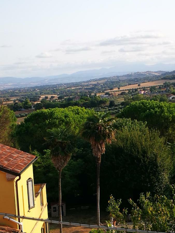 Borgo Antico Lägenhet Montemarciano Exteriör bild